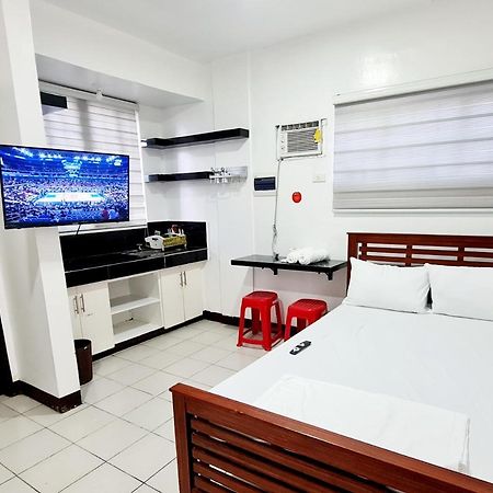 Dasma Lofts Hotel Near Dela Salle Dasma Дасмариньяс Экстерьер фото